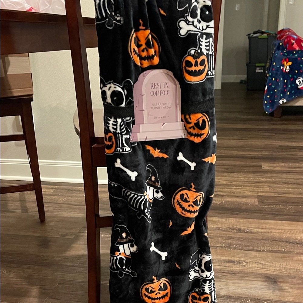 Halloween Dachshund Skeleton and Pumpkin Throw Blanket